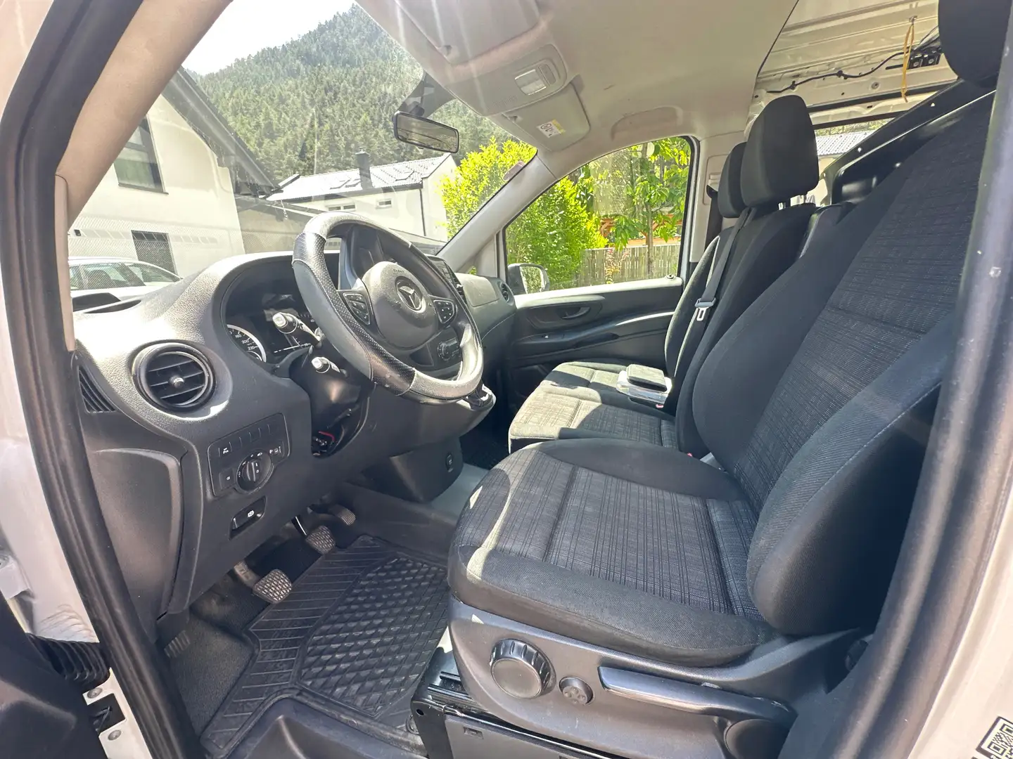 Mercedes-Benz Vito 114 CDI lang Weiß - 2