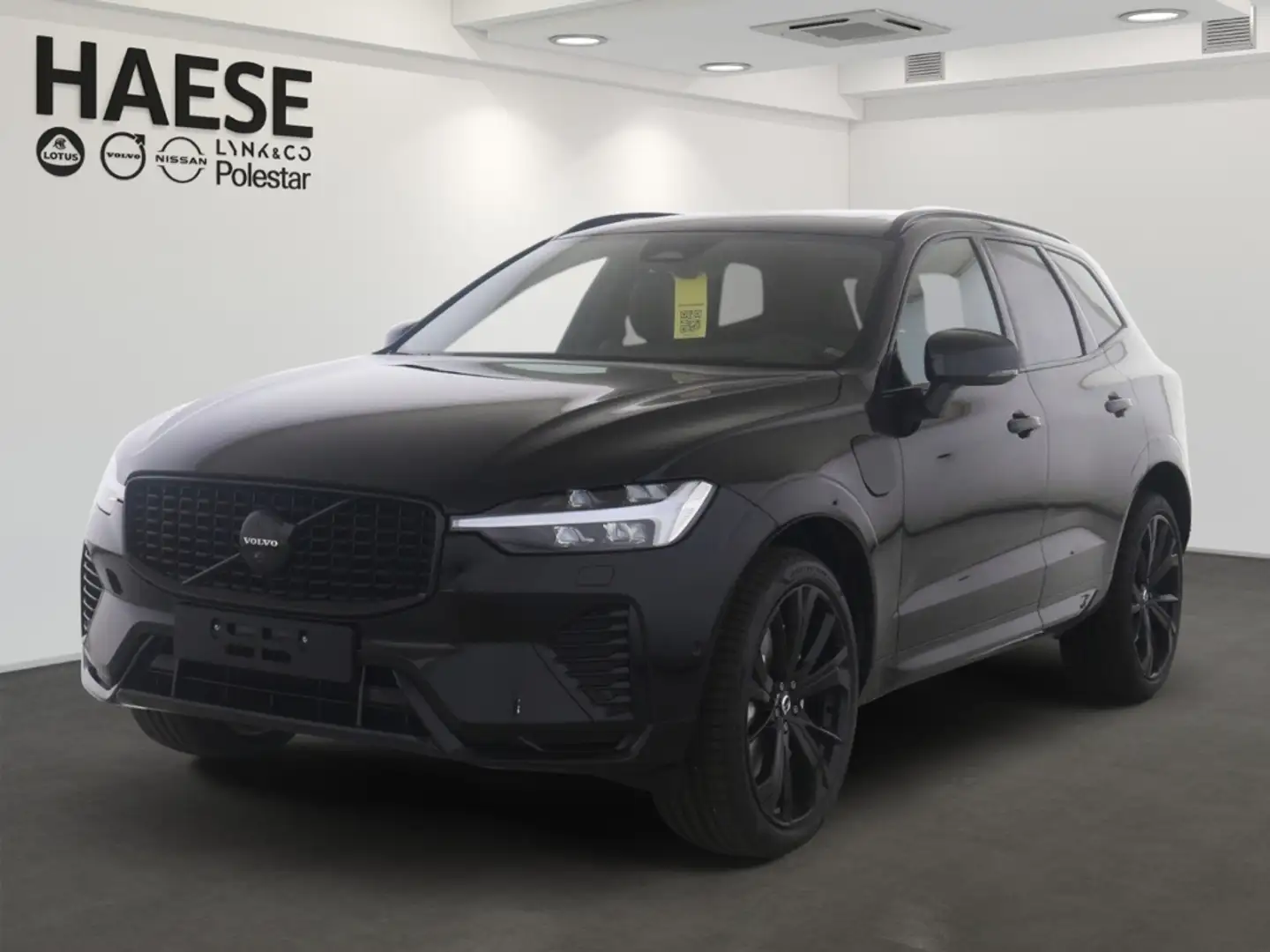 Volvo XC60 T6 Plus Black Edition Plug-In Hybrid AWD EU6e Pano Noir - 1