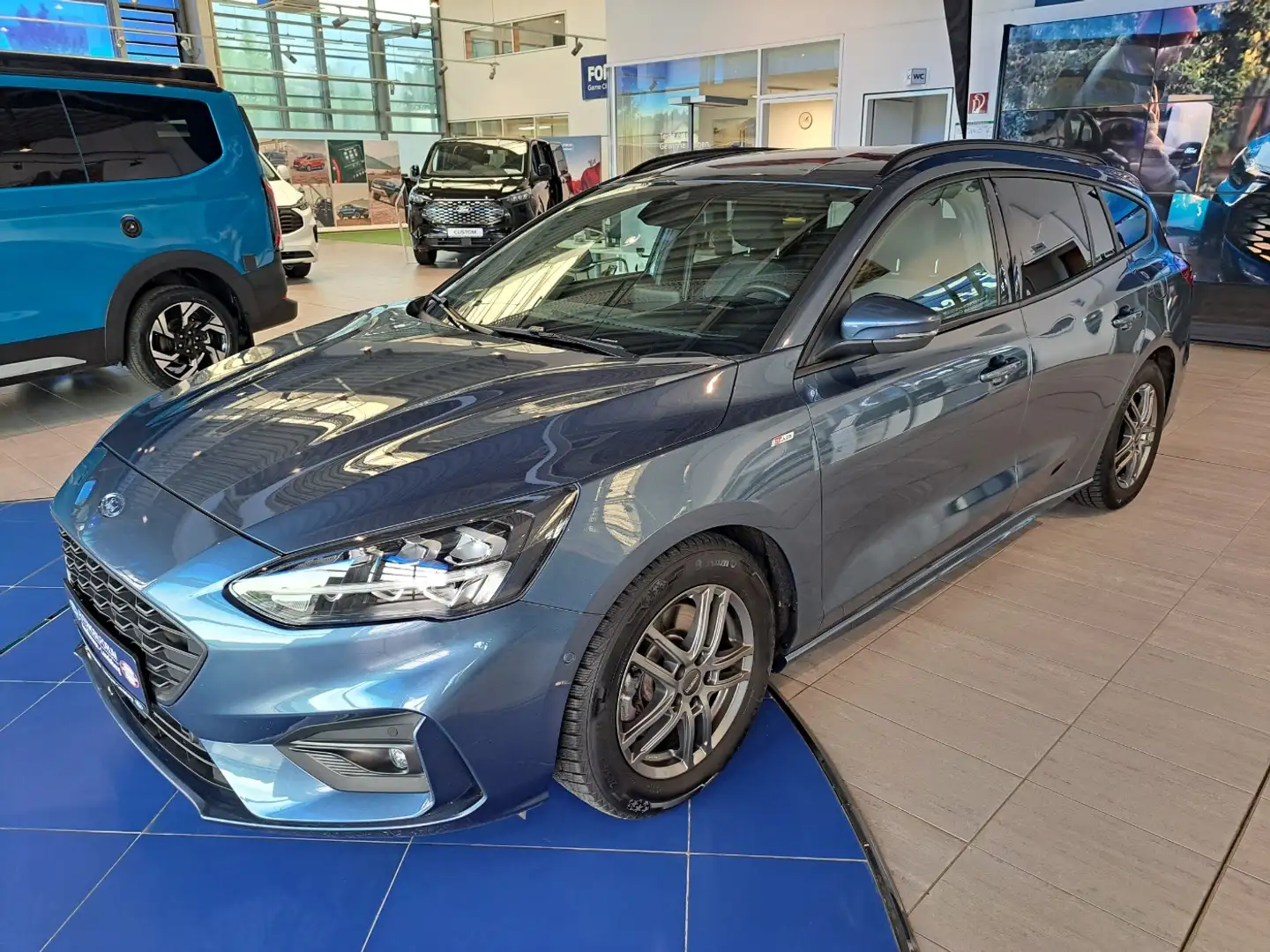 Ford Focus Turnier 1.5 EcoBlue LED ACC HUD KAM SHZ Bleu - 2