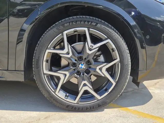 BMW X2 view 13