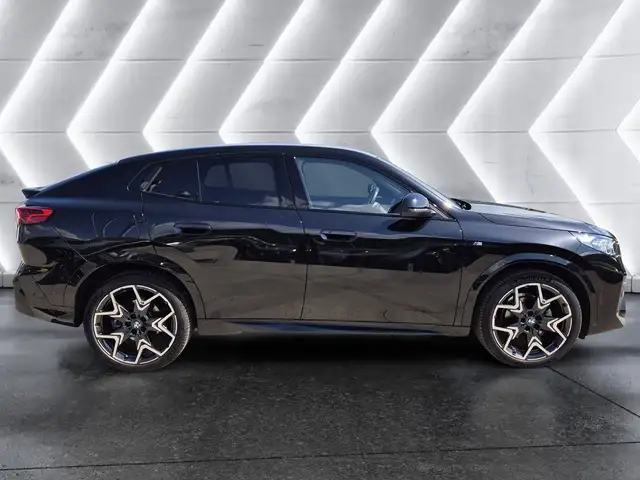 BMW X2 view 5