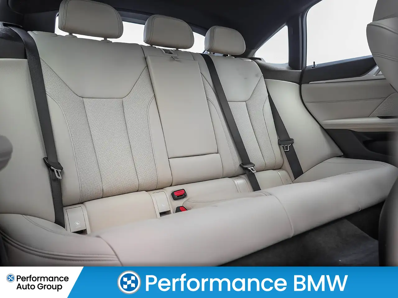 BMW i4 снимка BMW i4