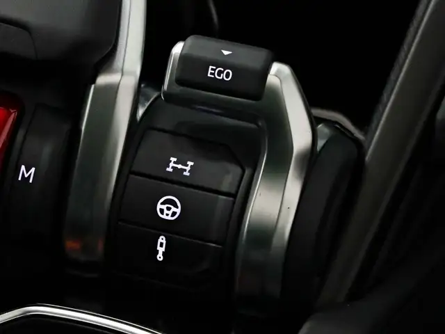 Lamborghini Urus view 15
