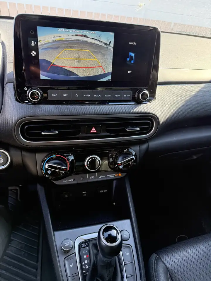 Hyundai KONA снимка Hyundai KONA