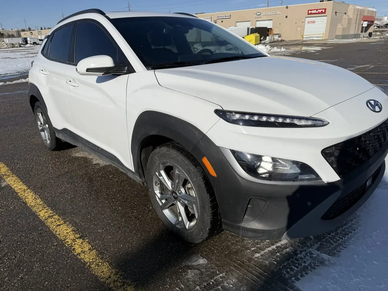 Hyundai KONA снимка Hyundai KONA