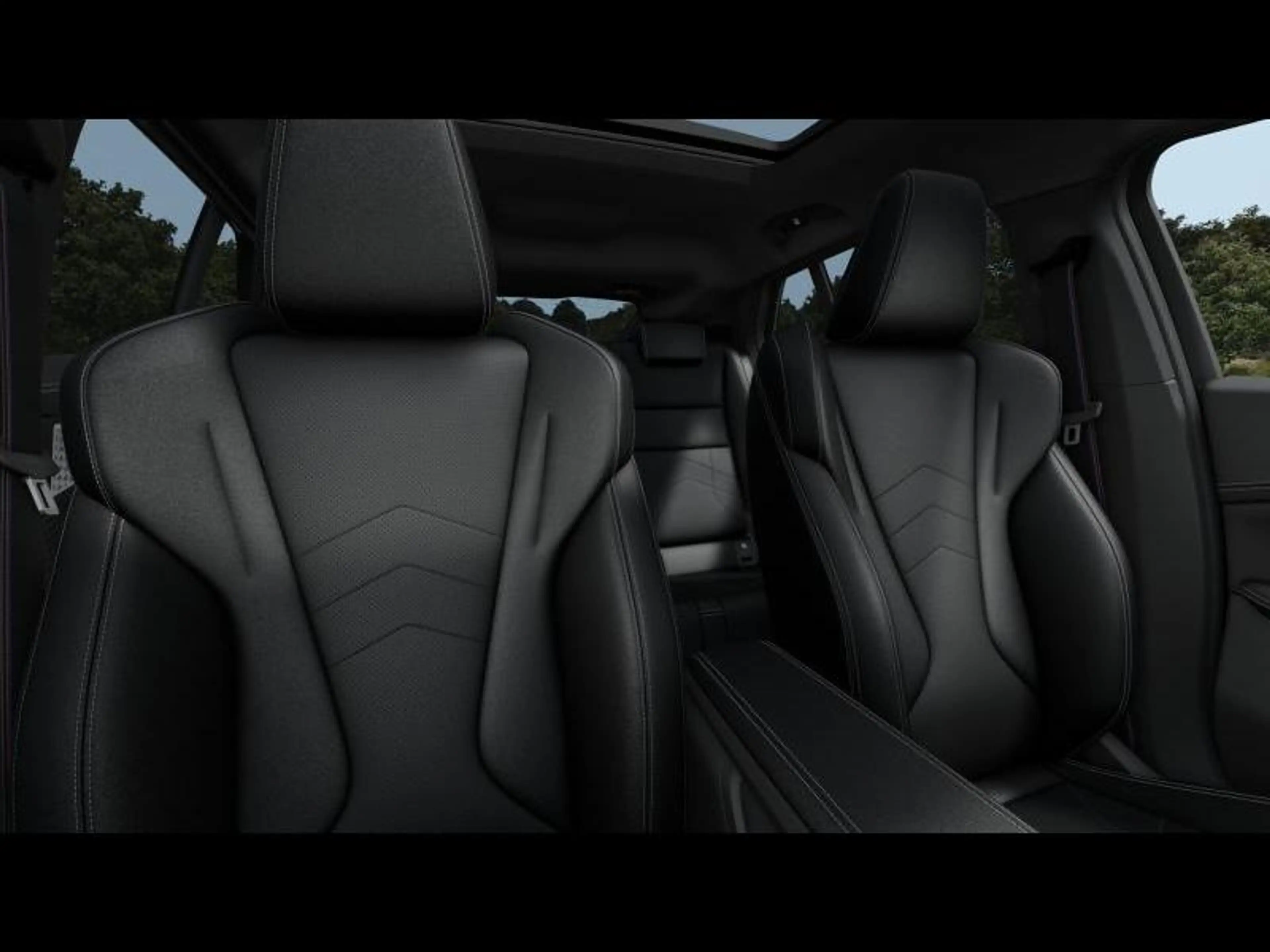 BMW iX2 xDrive30 B — photo 5