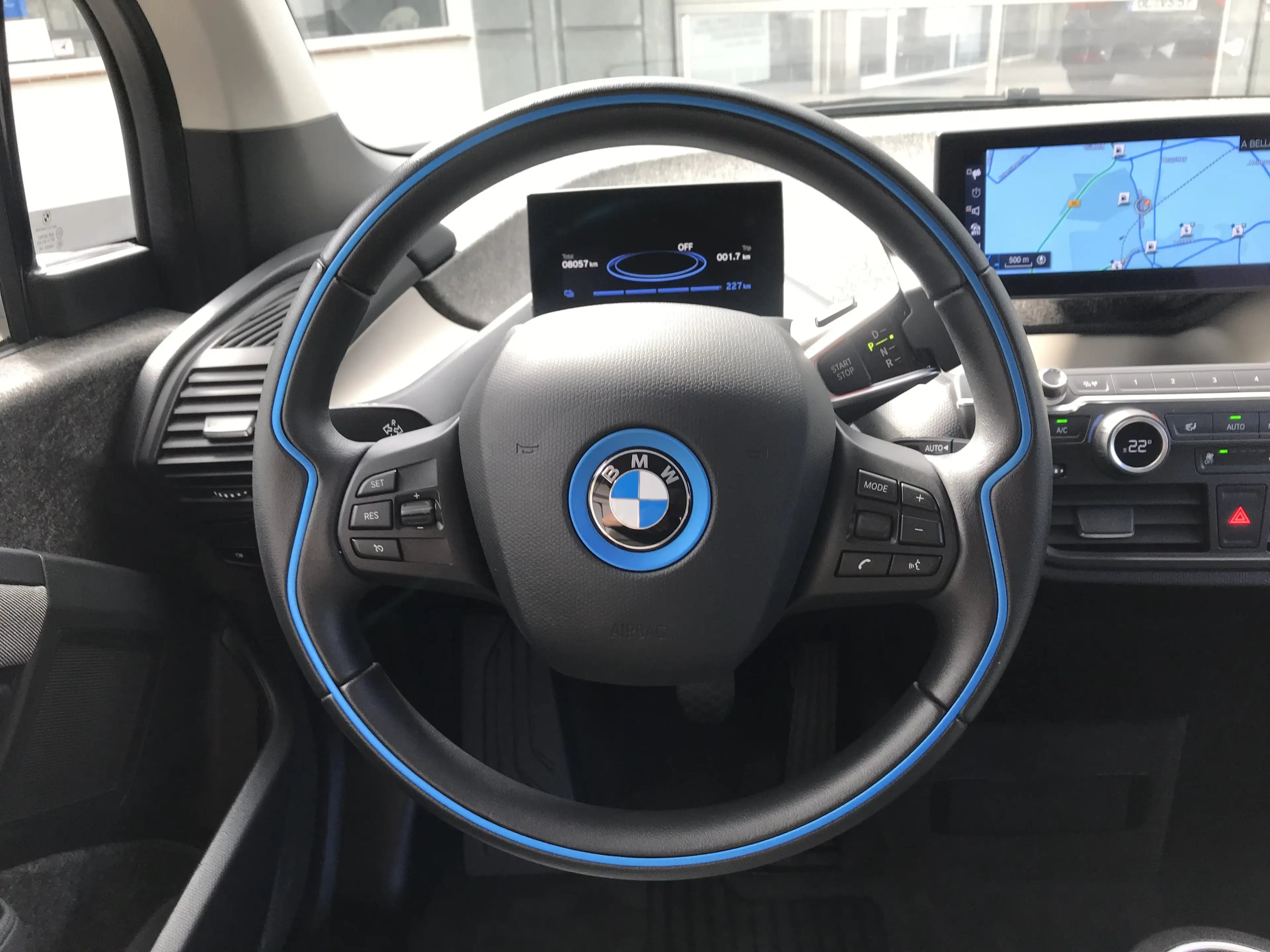BMW i3 120 DAB LED RFK Navi Prof. Shz — photo 10