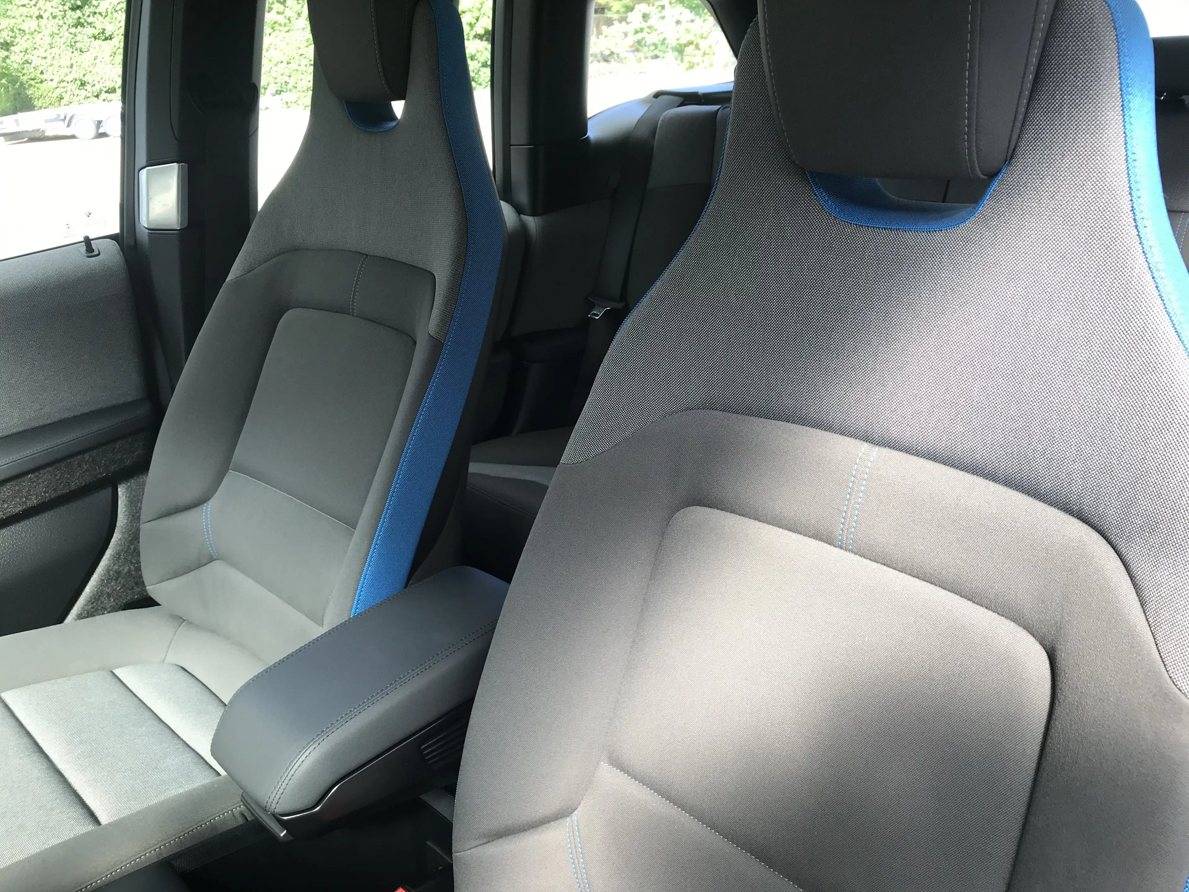 BMW i3 120 DAB LED RFK Navi Prof. Shz — photo 8