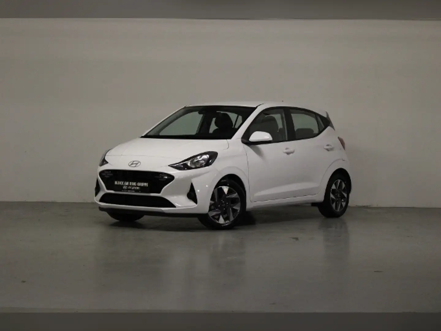 Hyundai i10 FL MY25 63 PS 5-MT 2WD TREND KOMFORTPAKET Weiß - 1
