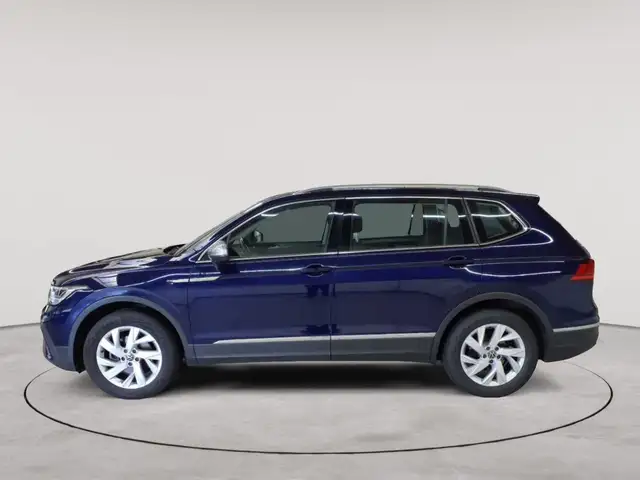 Volkswagen Tiguan view 6