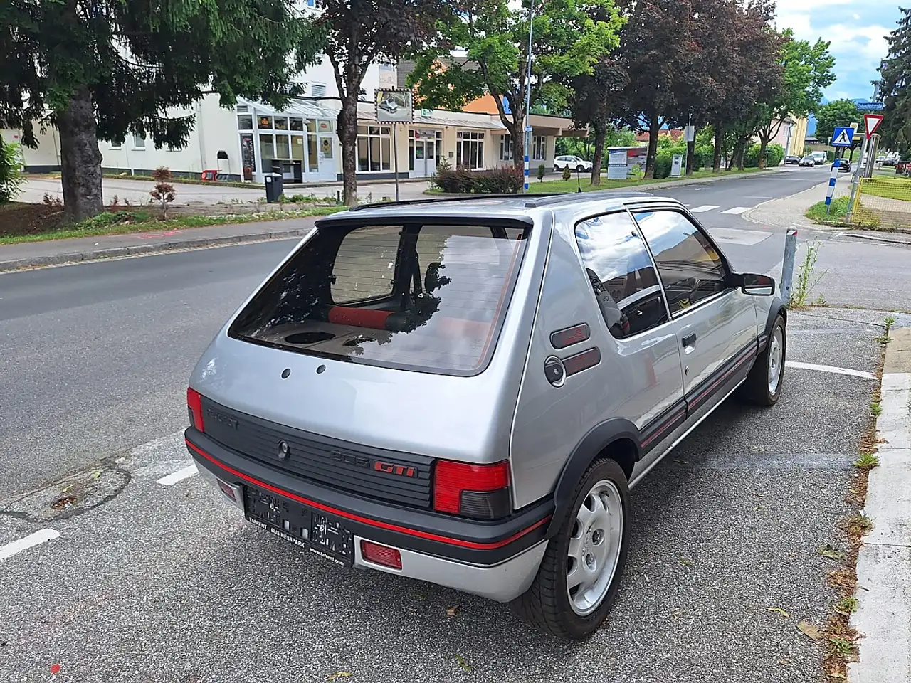 Peugeot 205 GTI 1900, foto 10