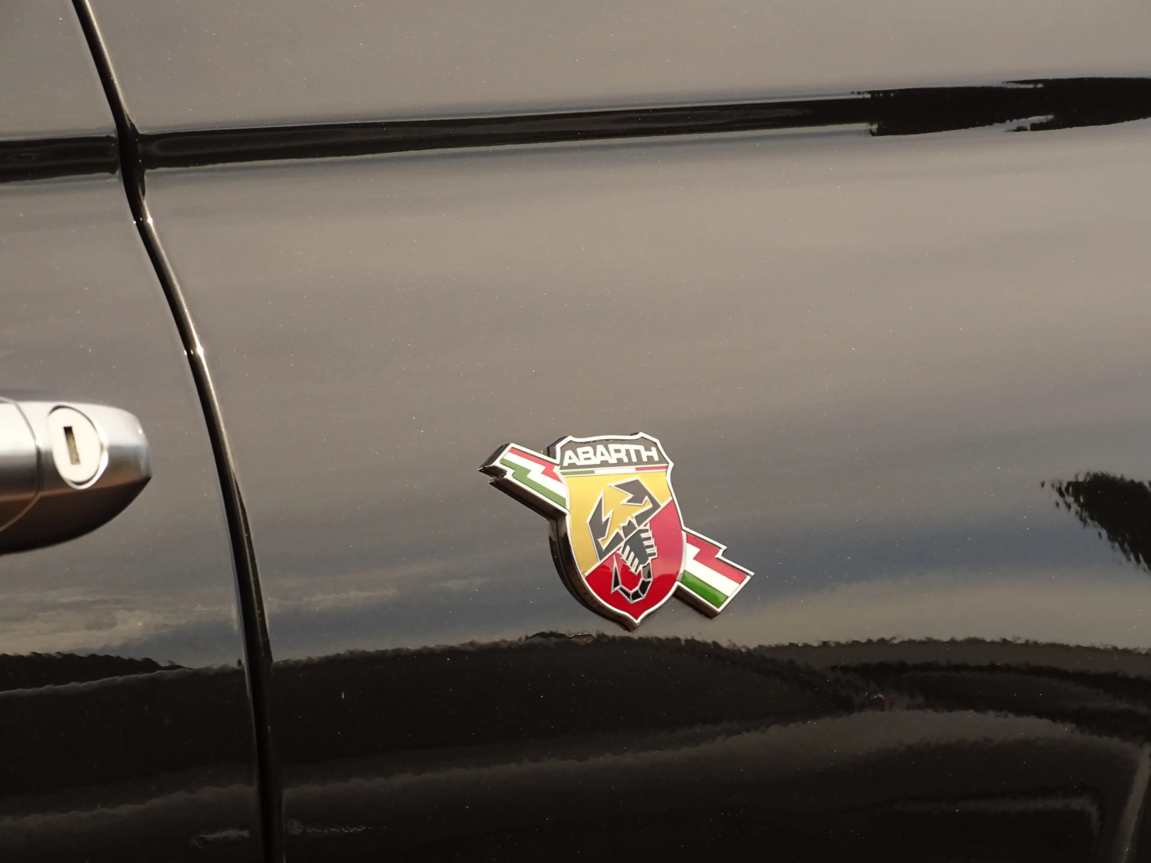 Abarth 500C 1.4 T-Jet Abarth Turismo | Automaat | Carplay | Be — photo 27