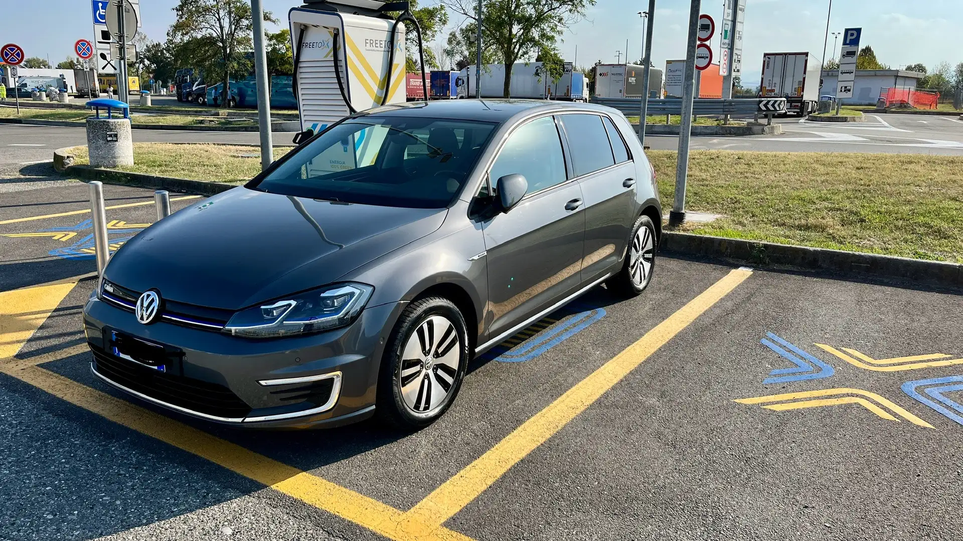 Volkswagen Golf VOLKSWAGEN E-golf pari al nuovo pompa di calore Gris - 1