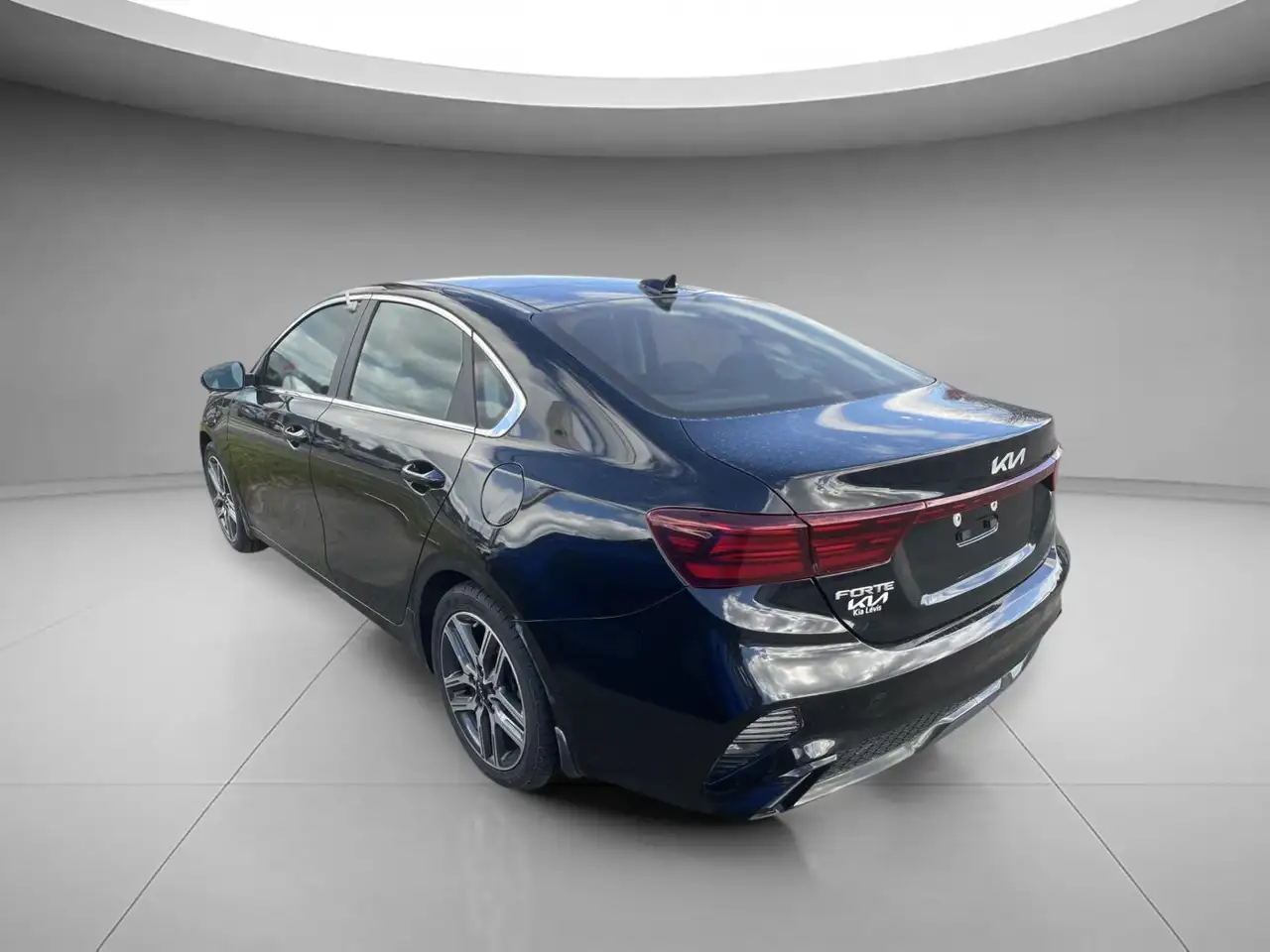 Kia Forte снимка Kia Forte