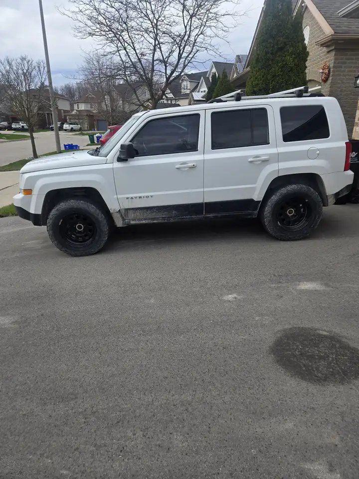 Jeep Patriot снимка Jeep Patriot