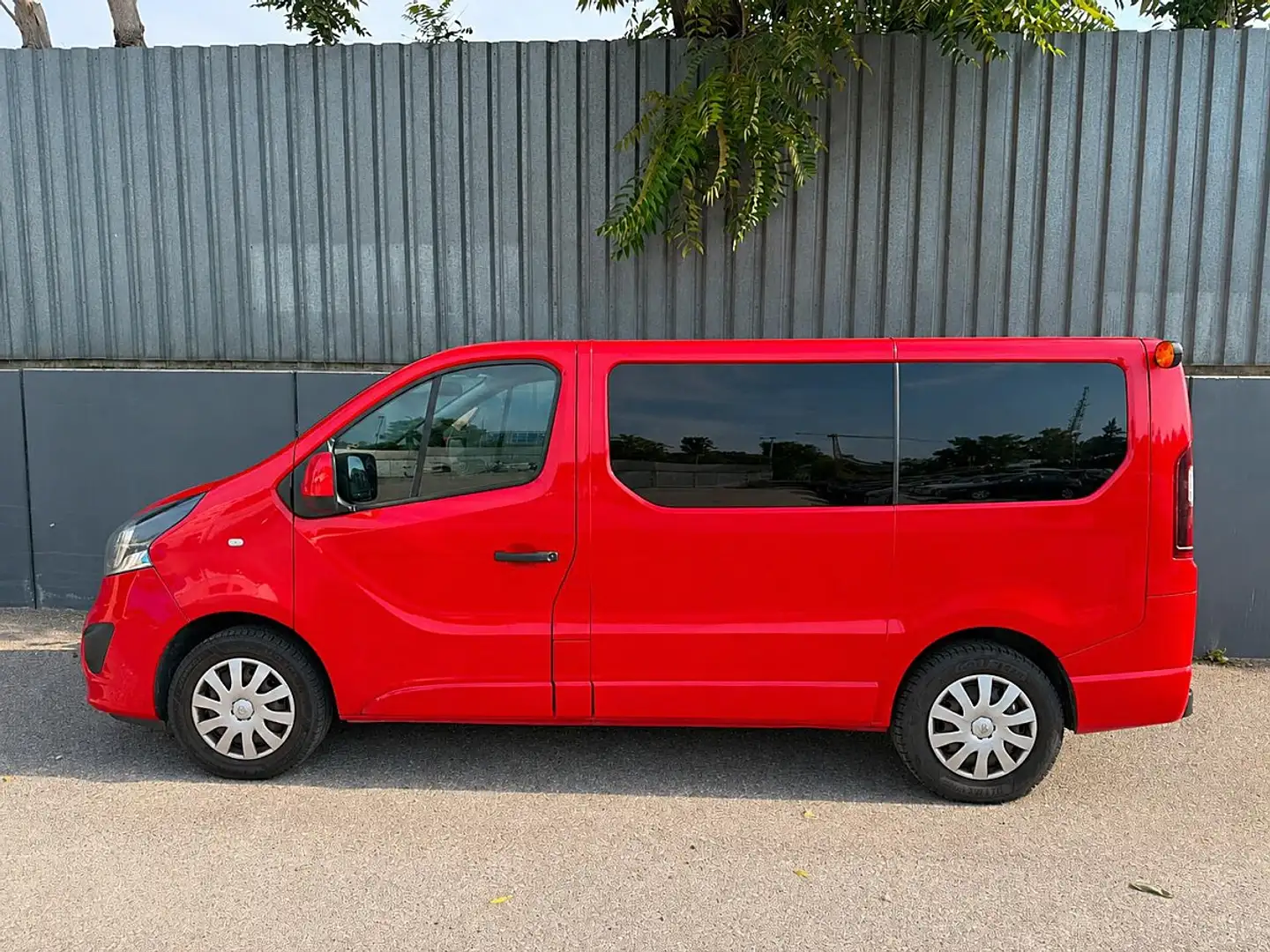 Opel Vivaro Combi+ L1H1 1,6 CDTI BlueInj. 2,7t S/S | 9-SITZ... Rot - 2