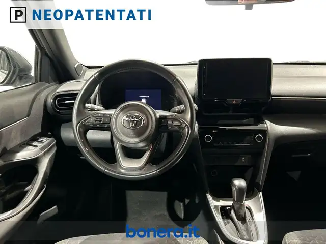 Toyota Yaris view 8