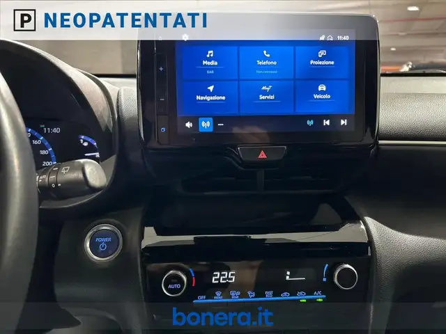 Toyota Yaris view 10