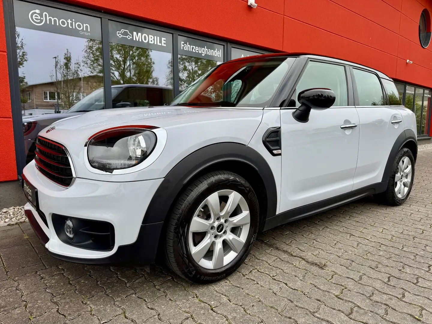 MINI Cooper Countryman Steptronic*Pepper*Kamera*17"* Weiß - 1