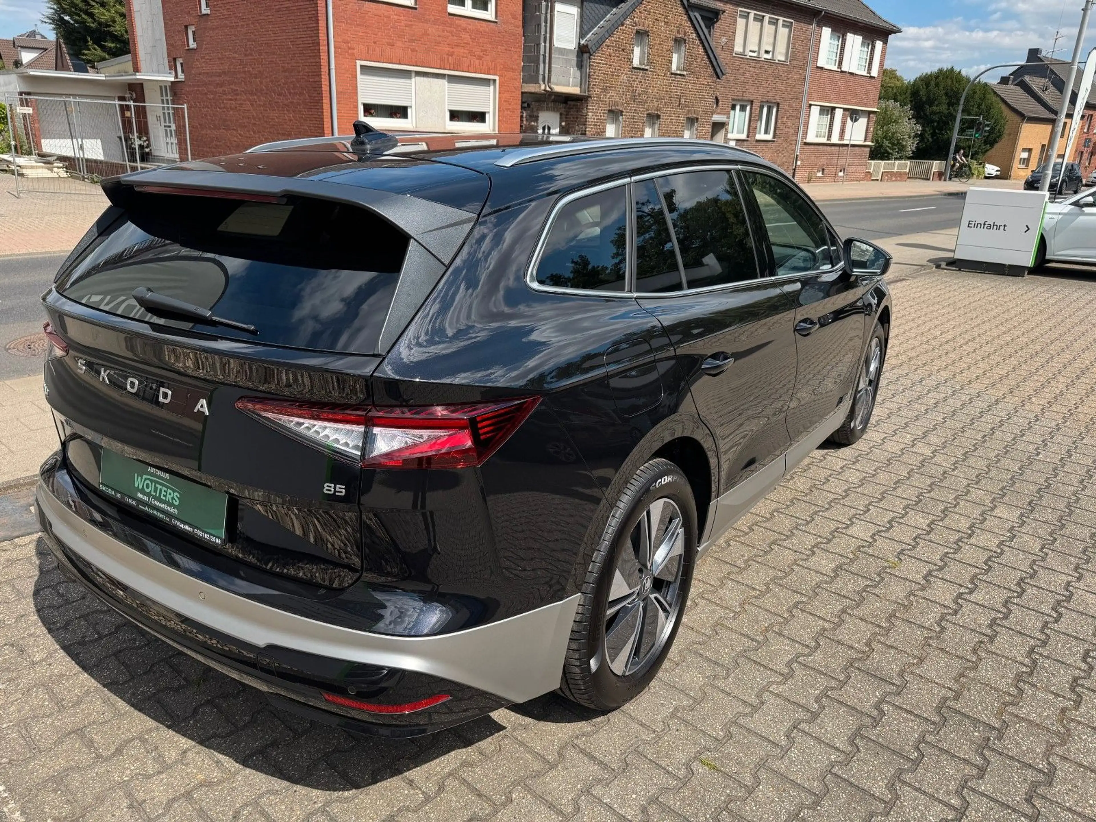 Skoda Enyaq 85 Lounge, EL Sitze, AHK, PANO — photo 4