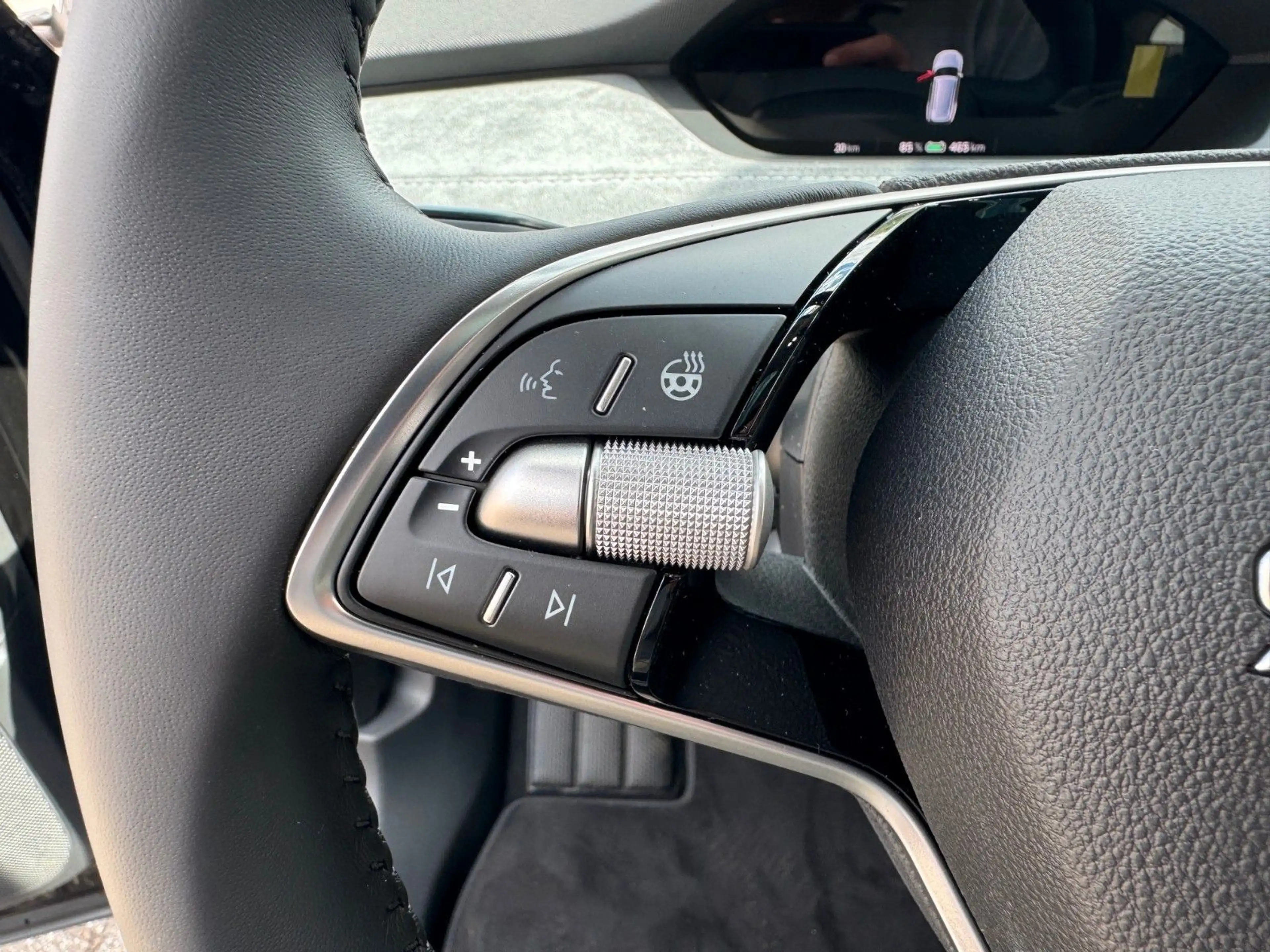 Skoda Enyaq 85 Lounge, EL Sitze, AHK, PANO — photo 14