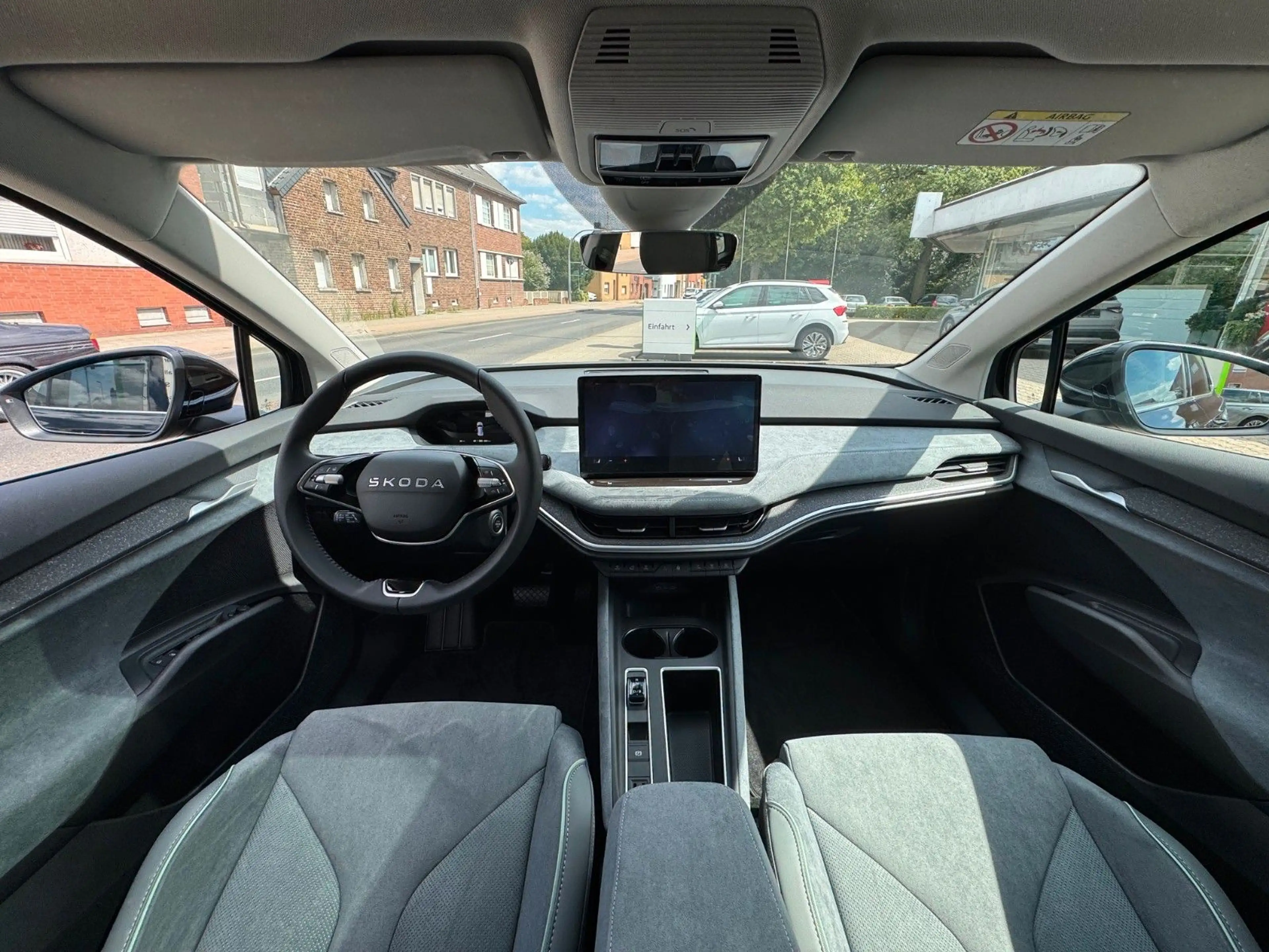 Skoda Enyaq 85 Lounge, EL Sitze, AHK, PANO — photo 10