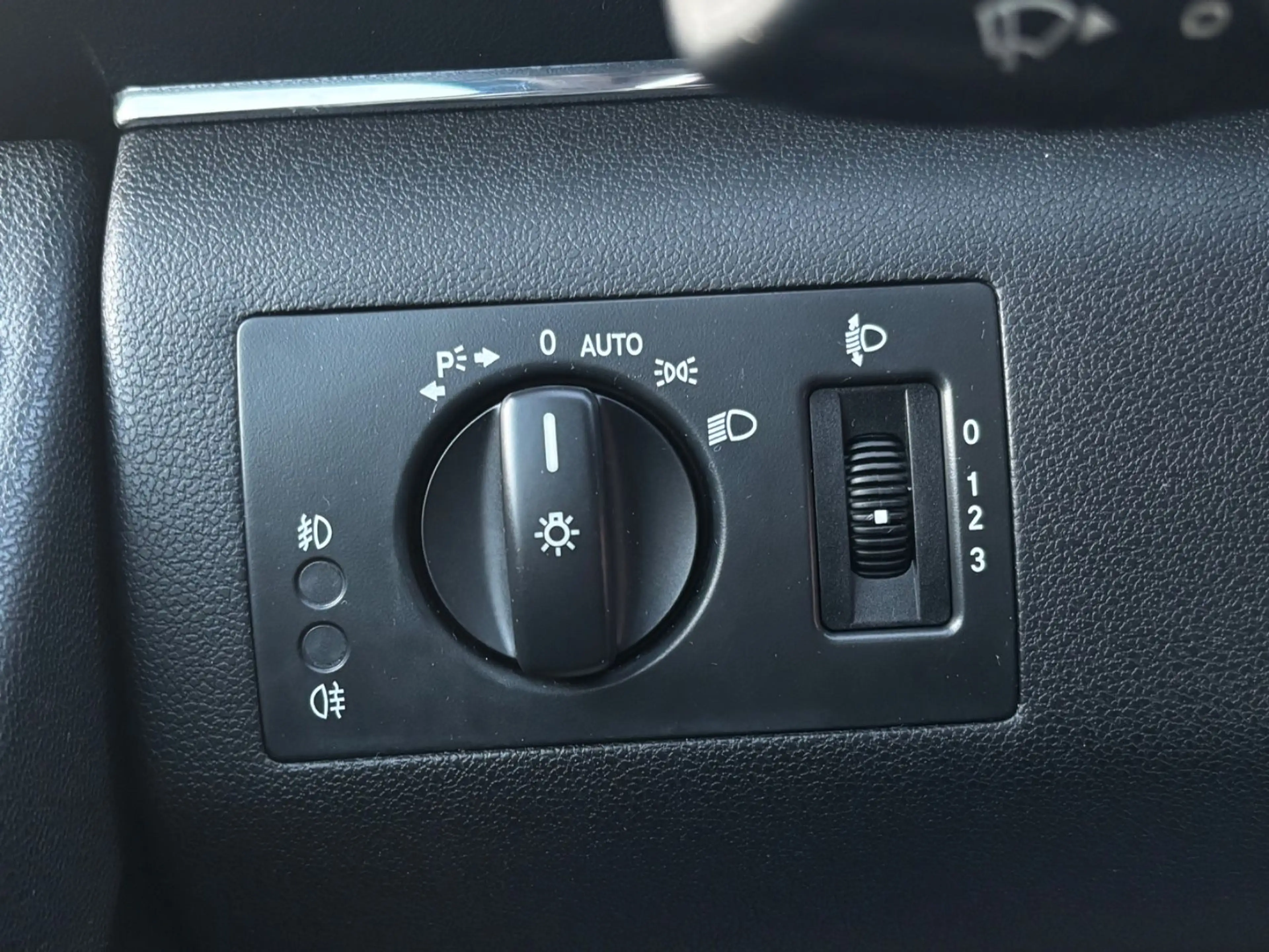Mercedes-Benz B 160 Sport*LM*TÜVNEU*AHK*TLEDER*ALLSEASON*SITZH — photo 11
