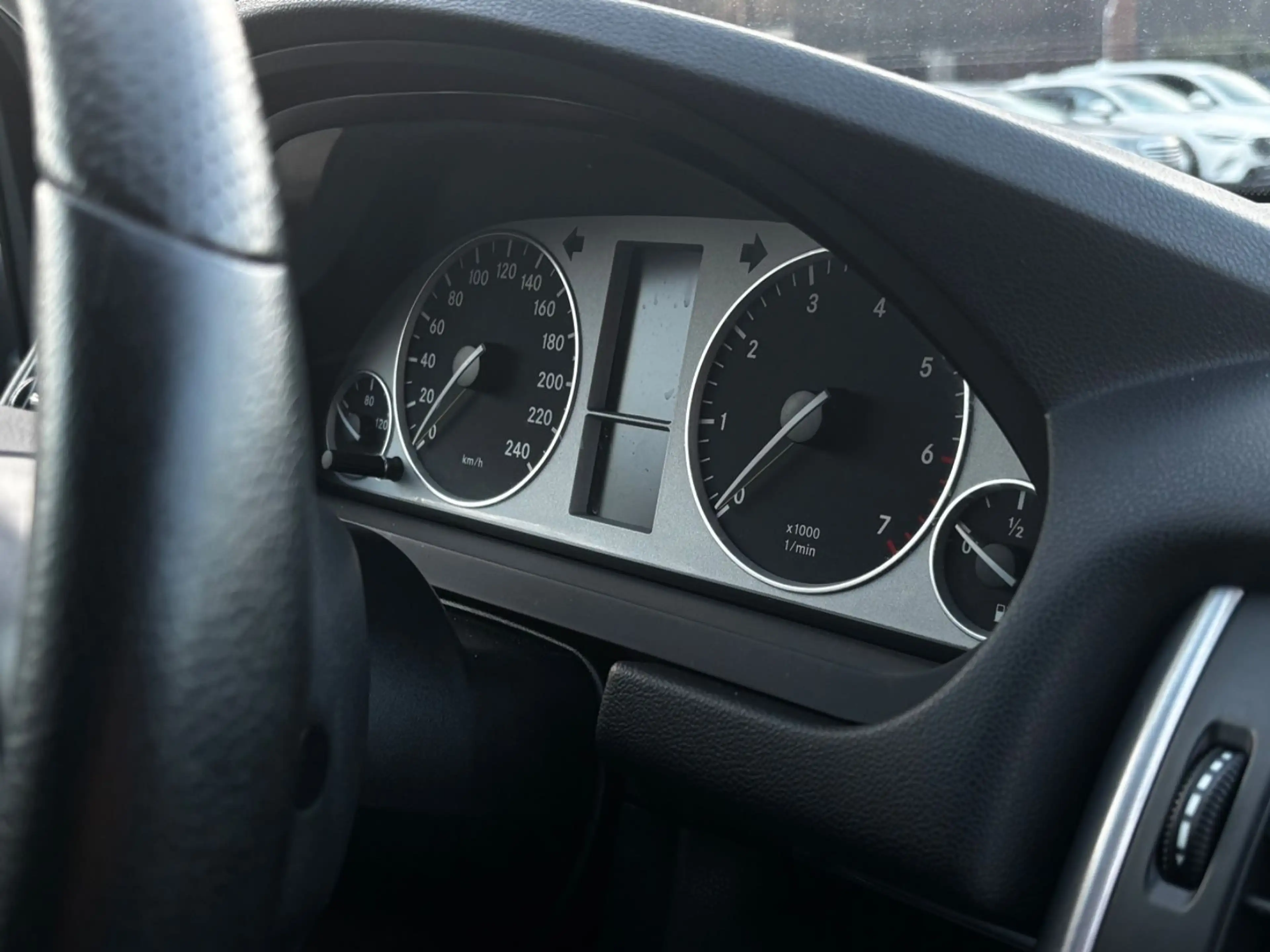 Mercedes-Benz B 160 Sport*LM*TÜVNEU*AHK*TLEDER*ALLSEASON*SITZH — photo 12