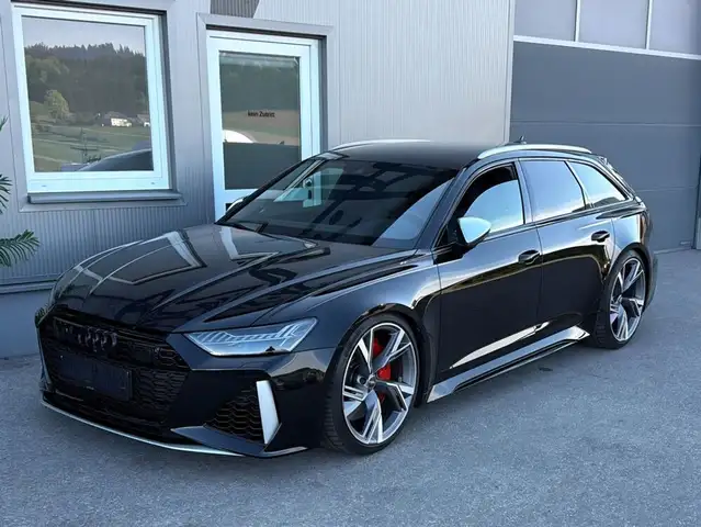 Audi RS6 Avant 4,0 TFSI Quattro Ansicht 1