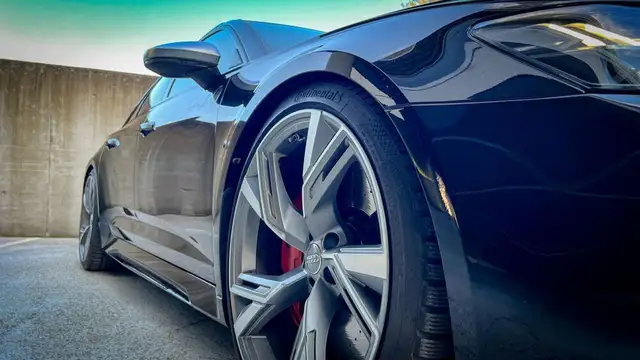 Audi RS6 Avant 4,0 TFSI Quattro Ansicht 13