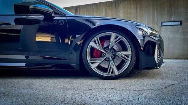 Audi RS6 Avant 4,0 TFSI Quattro Ansicht 15
