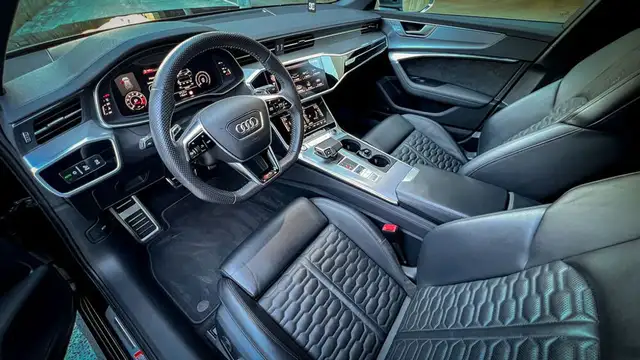 Audi RS6 Avant 4,0 TFSI Quattro Ansicht 4