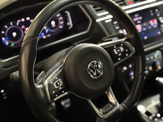 Volkswagen Tiguan view 22
