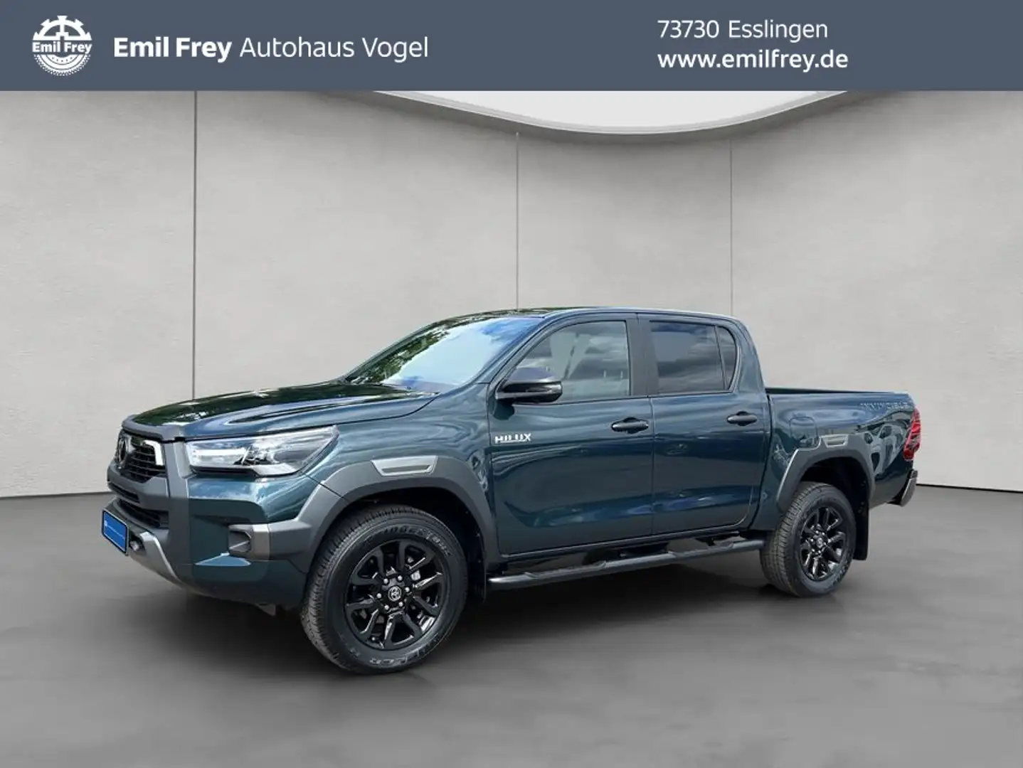 Toyota Hilux HiLux 4x4 Double Cab MHEV Invincible Groen - 1