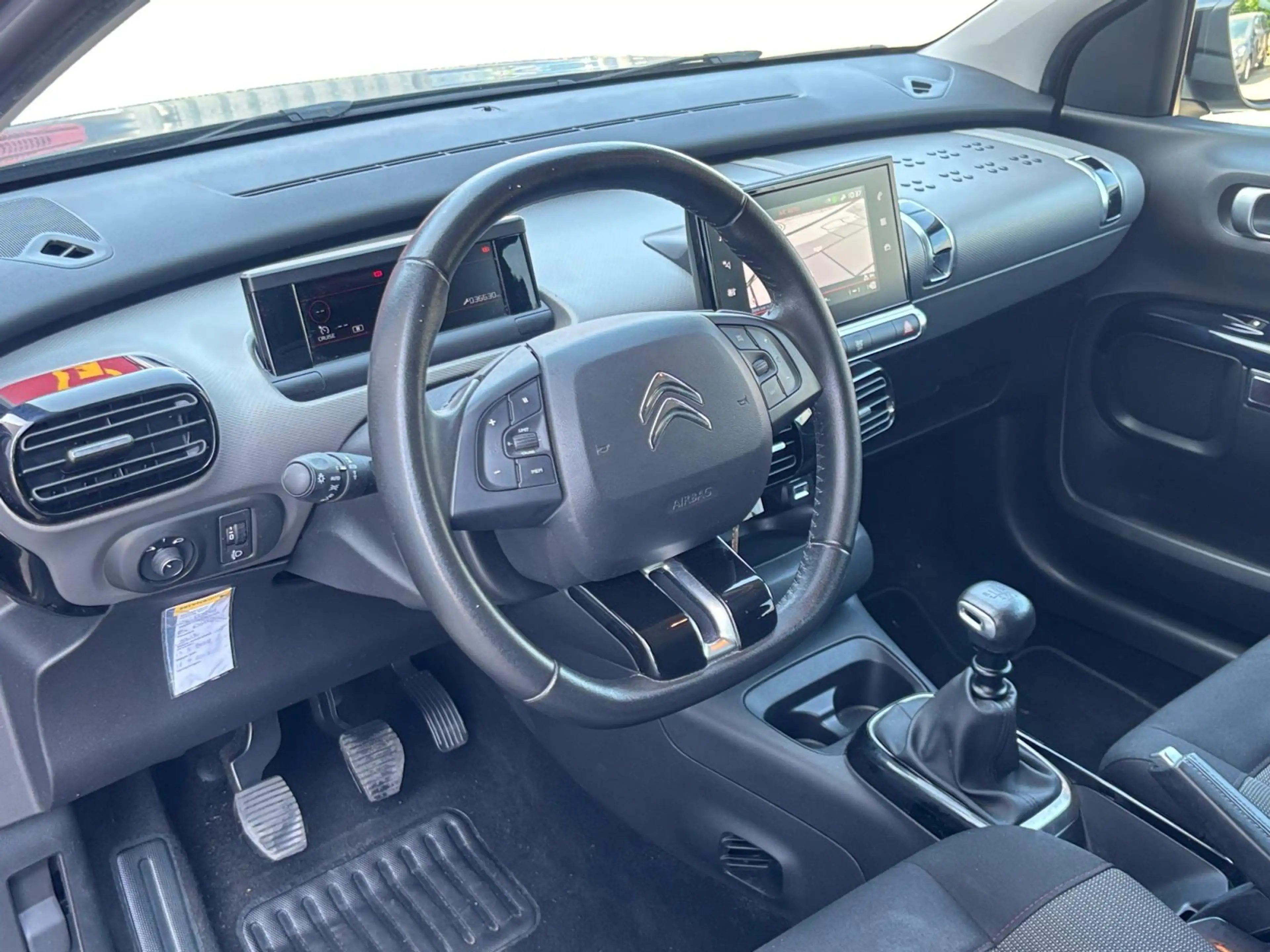Citroen C4 Cactus Shine Plus 1.2 Turbo 110pk | NAVI | STOELVERW. | C — photo 10