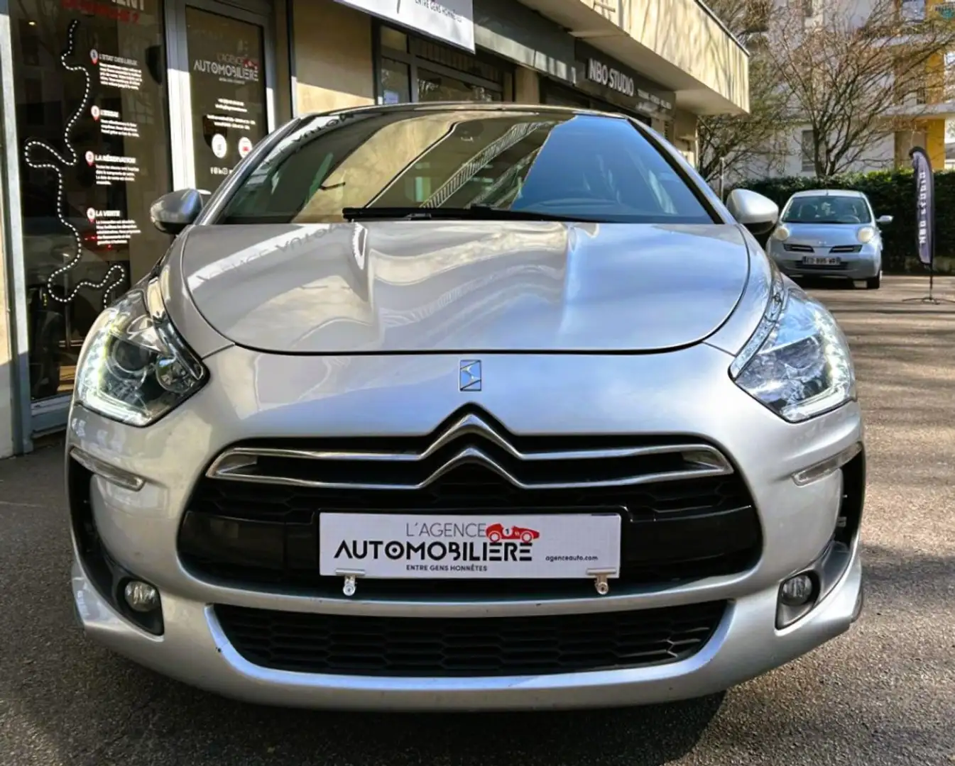 Citroen DS5 HYBRID4 SO CHIC ETG6 *HISTORIQUE D'ENTRETIEN COMPLET* Negro - 2