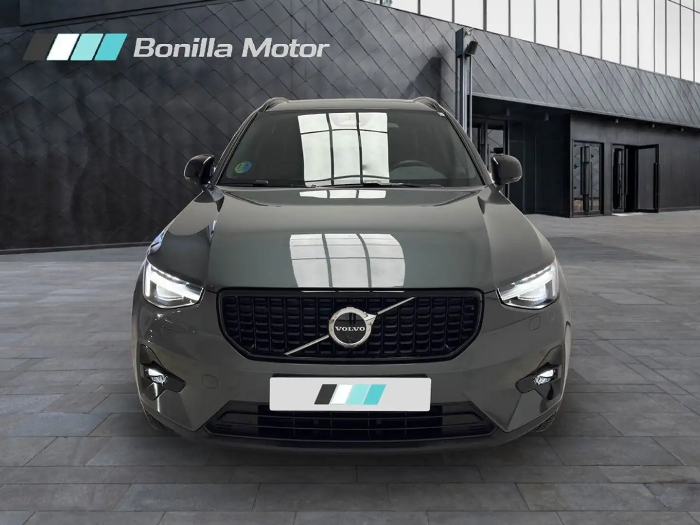 Volvo XC40 B4 Ultra Aut. Verde - 2