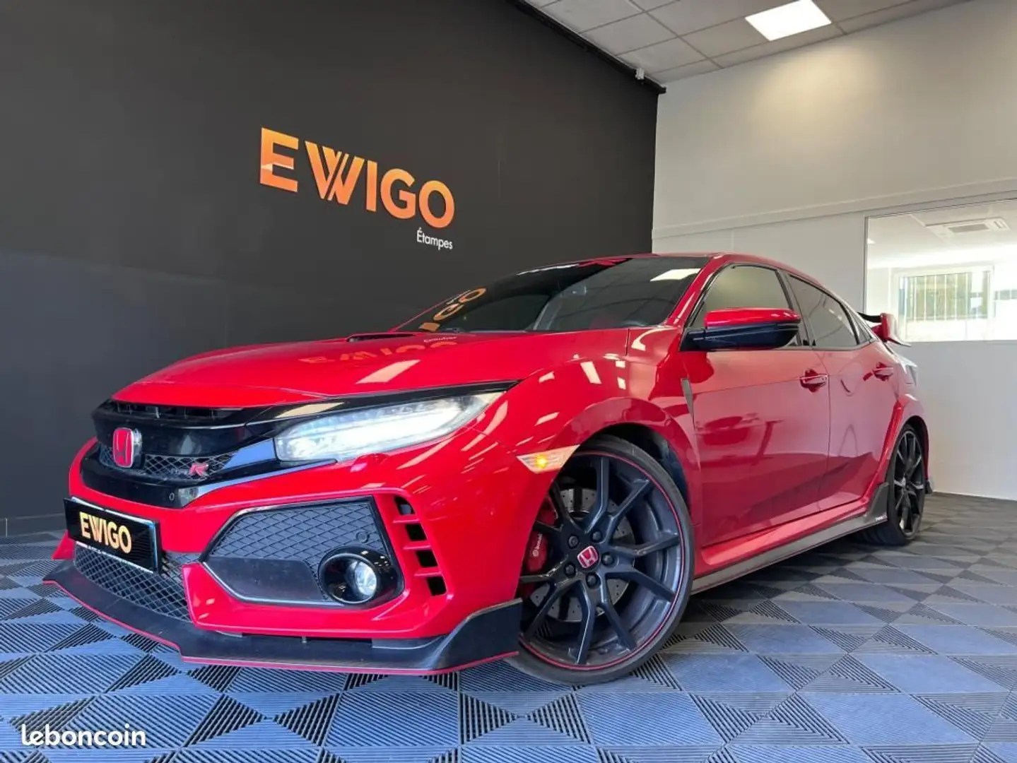 Honda Civic FK8 GT 2.0l 320ch IVTEC Suivi 2ème main Immat Fran Rood - 1