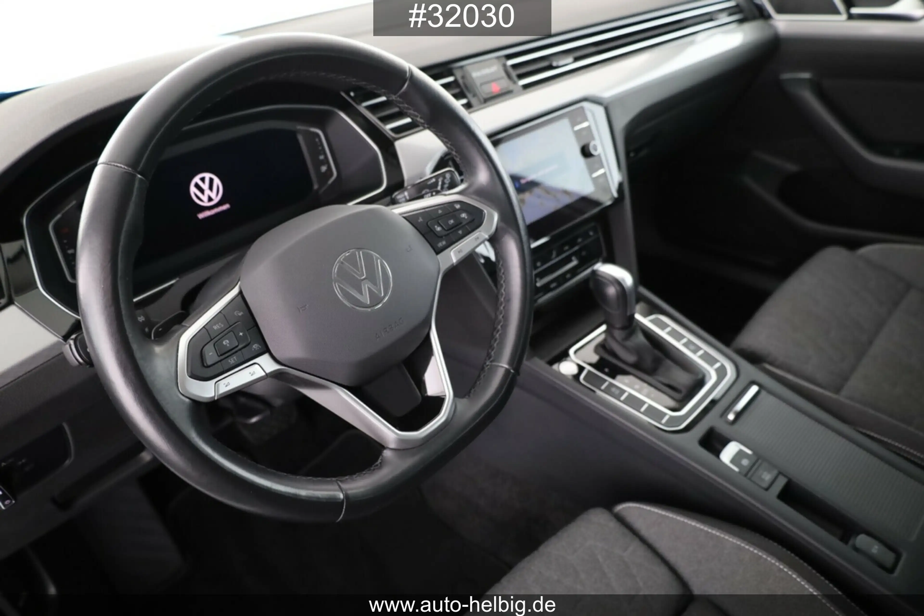 Volkswagen Passat Variant Passat Variant 2.0 TDI Business #AHK#LED#360°Cam — photo 11