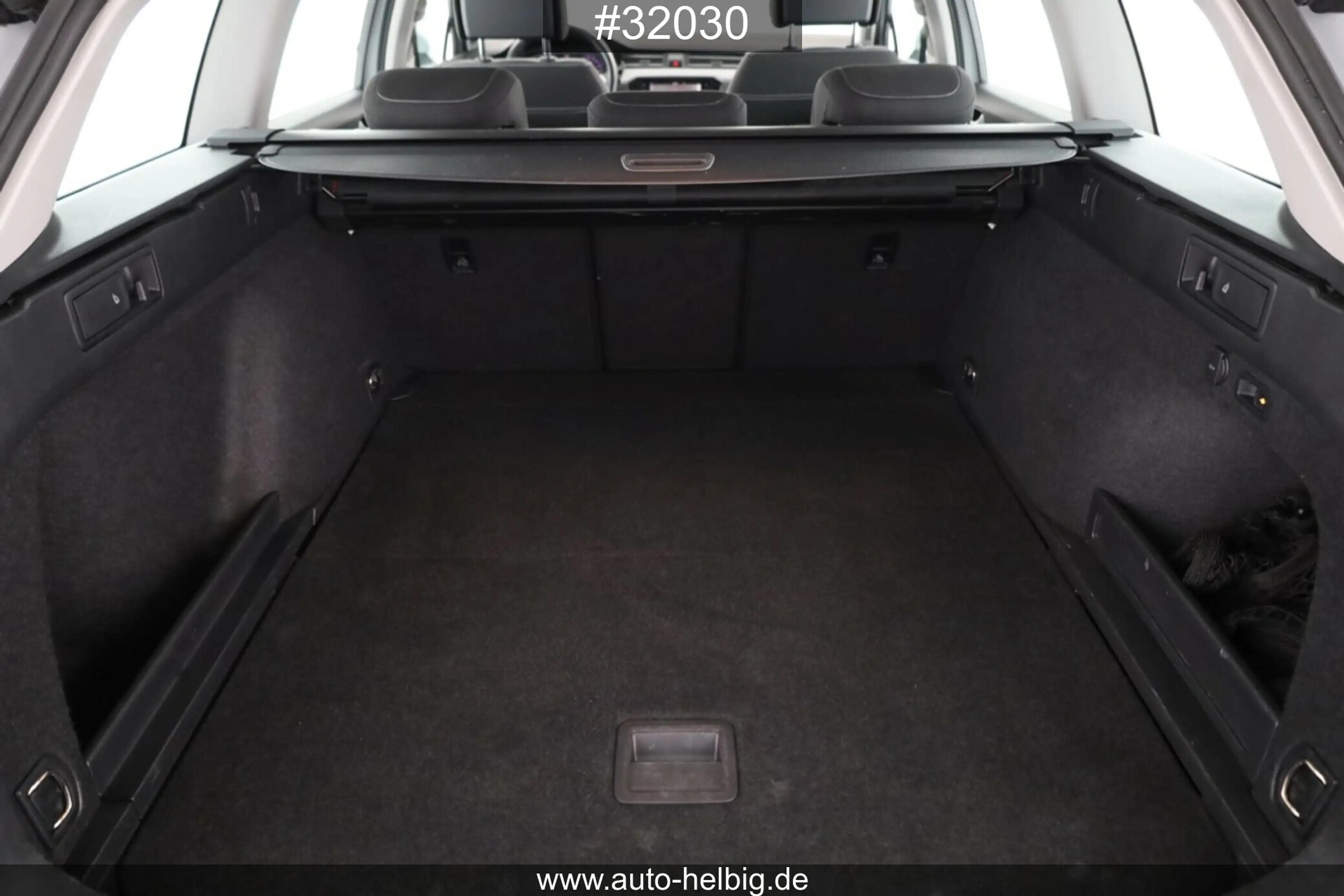 Volkswagen Passat Variant Passat Variant 2.0 TDI Business #AHK#LED#360°Cam — photo 15