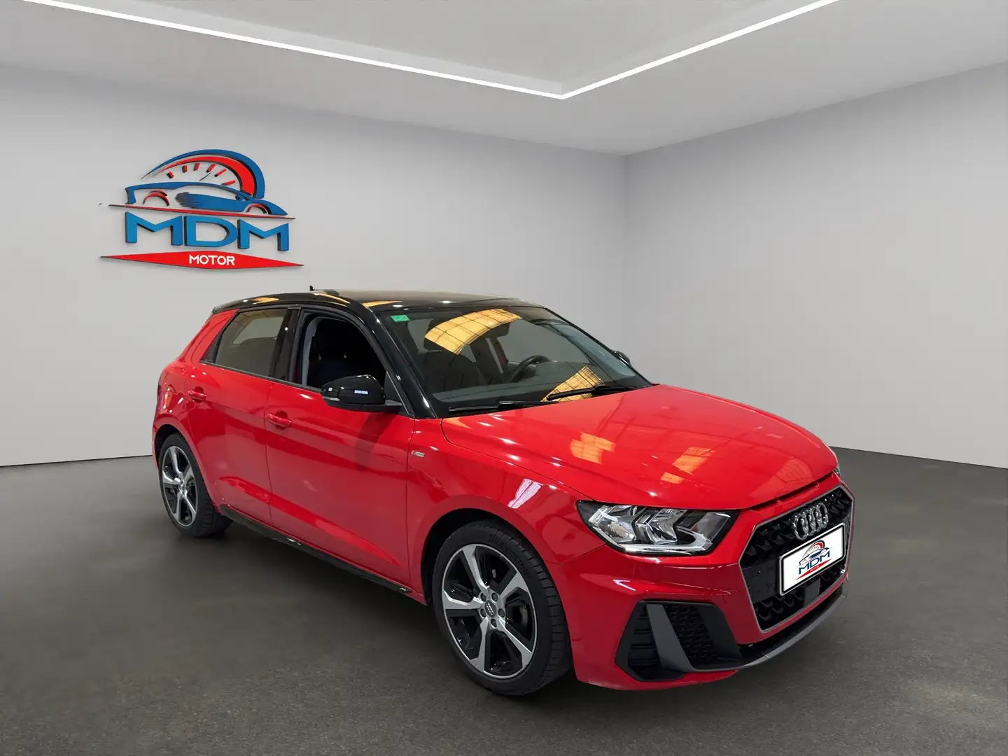 Audi A1 S Line 25 TFSI 70kW (95CV) Sportback Rojo - 1