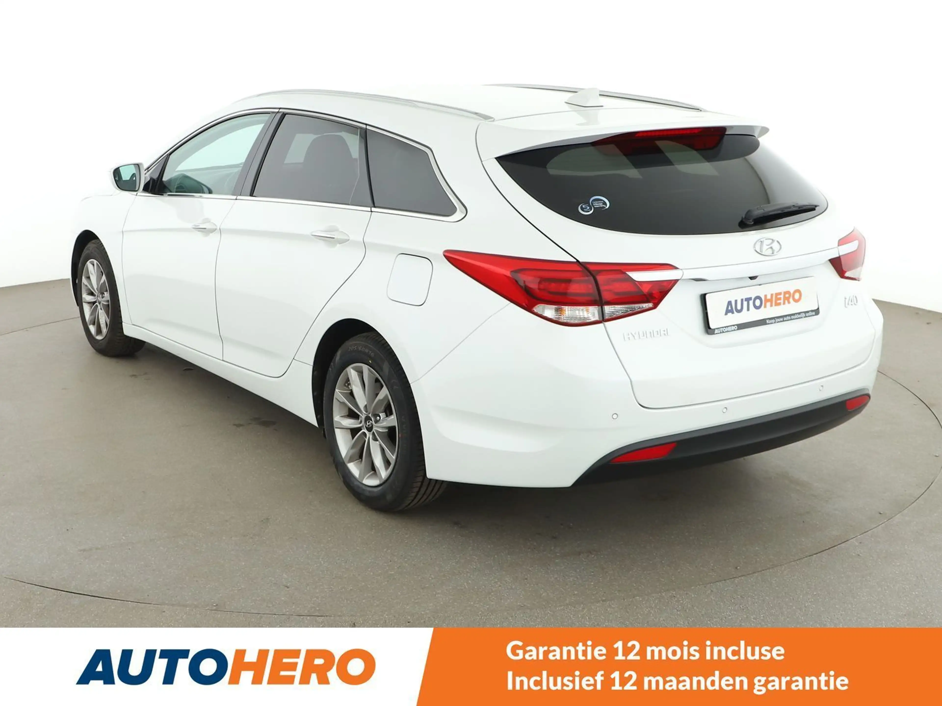 Hyundai i40 1.6 Comfort — photo 4