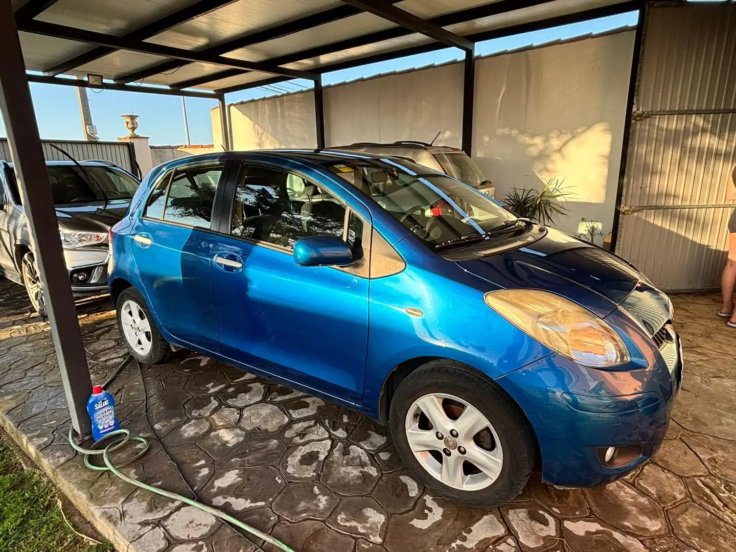 Toyota Yaris Yaris 1.0 VVT-i Live Live Azul - 1