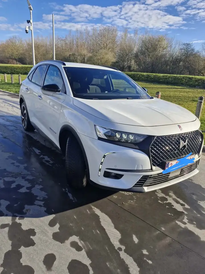 DS Automobiles DS 7 Crossback 2021