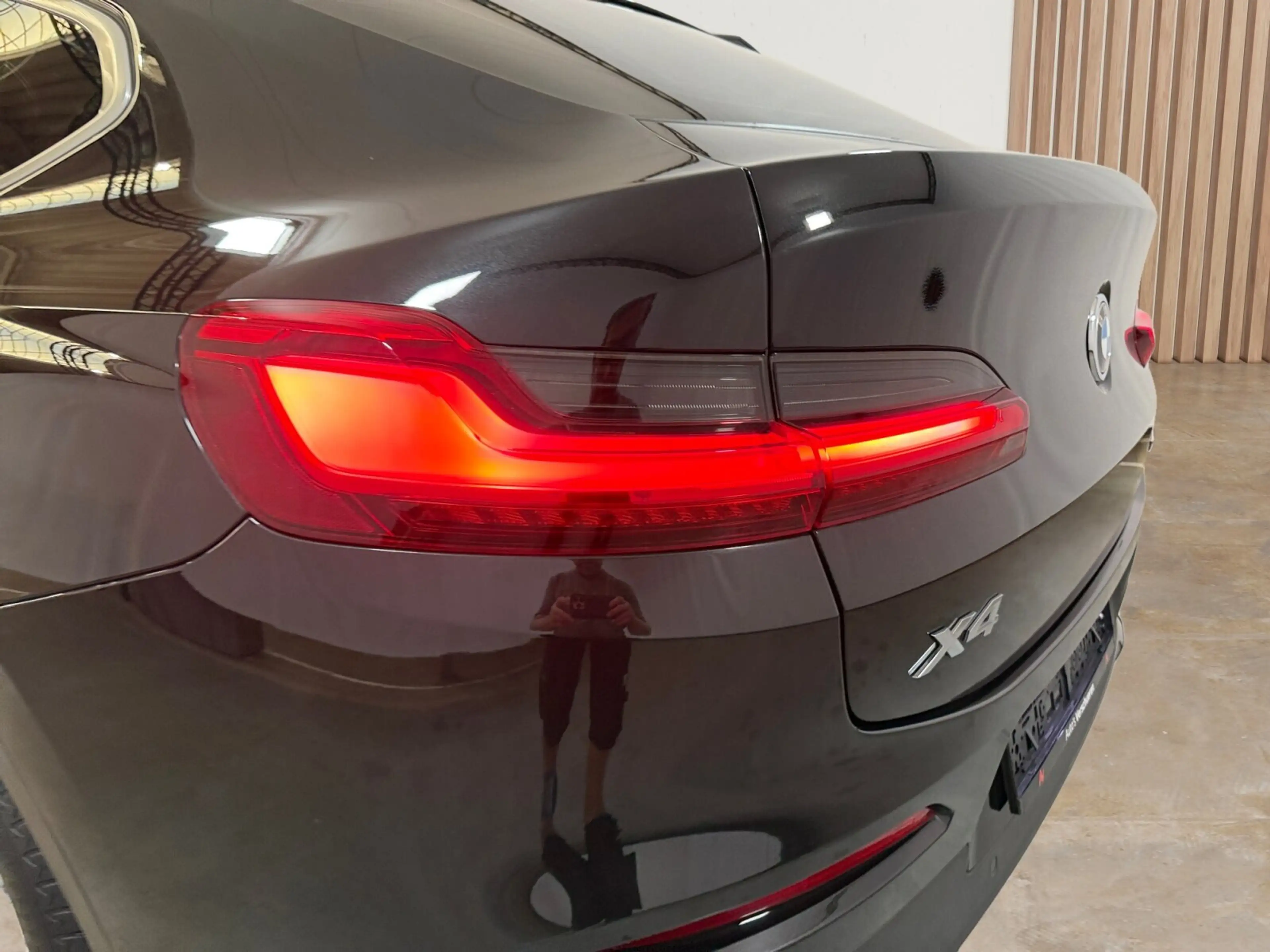 BMW X4 xDrive20iA Edition ** Navi/Carplay | Pano | Zet... — photo 8