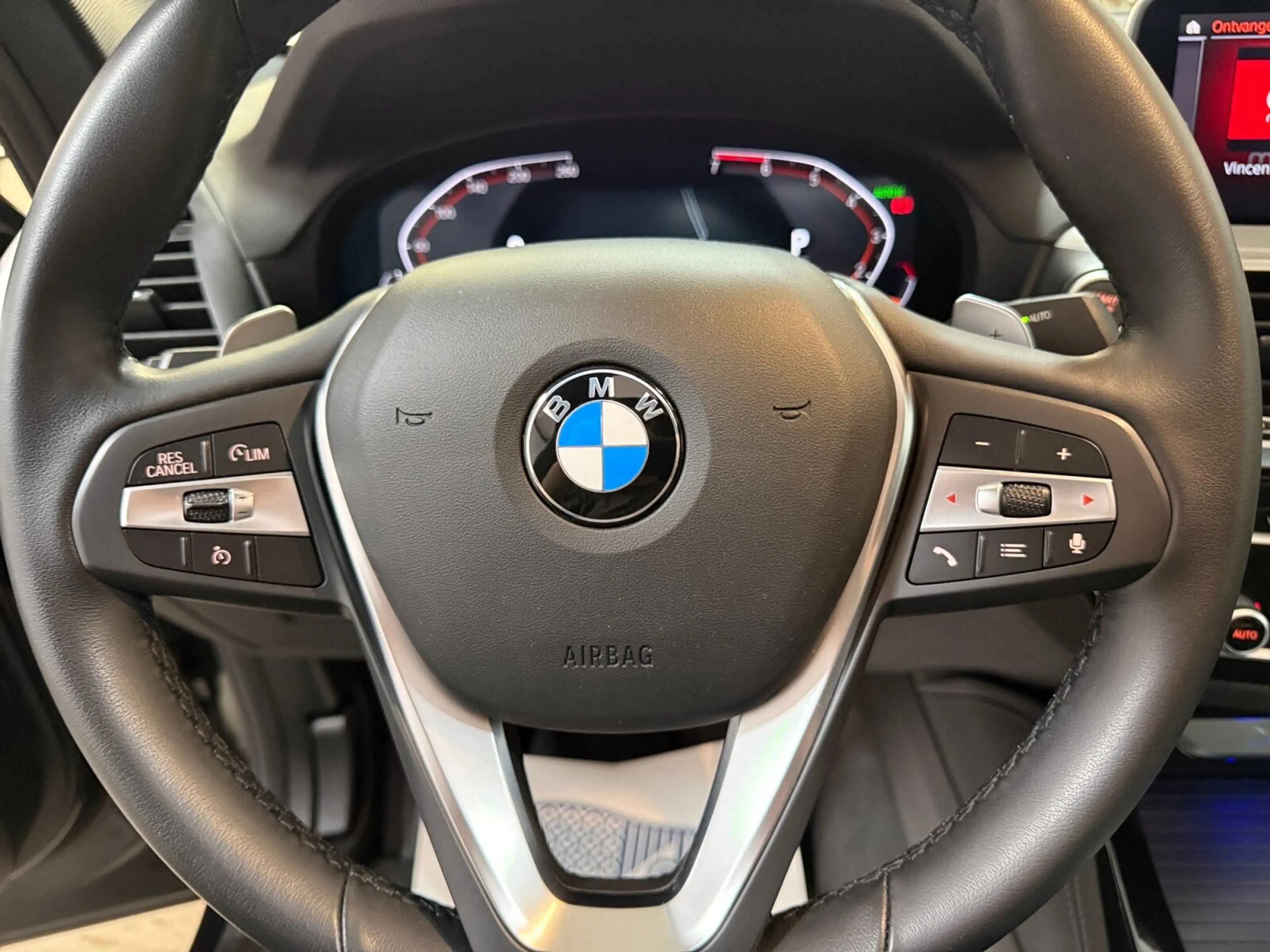 BMW X4 xDrive20iA Edition ** Navi/Carplay | Pano | Zet... — photo 14