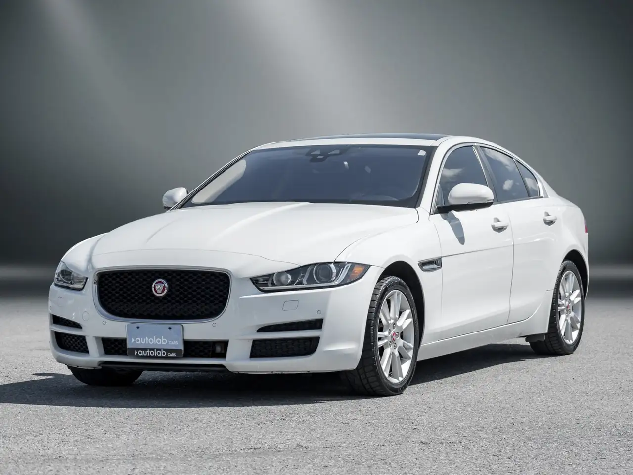 2017 Jaguar XE