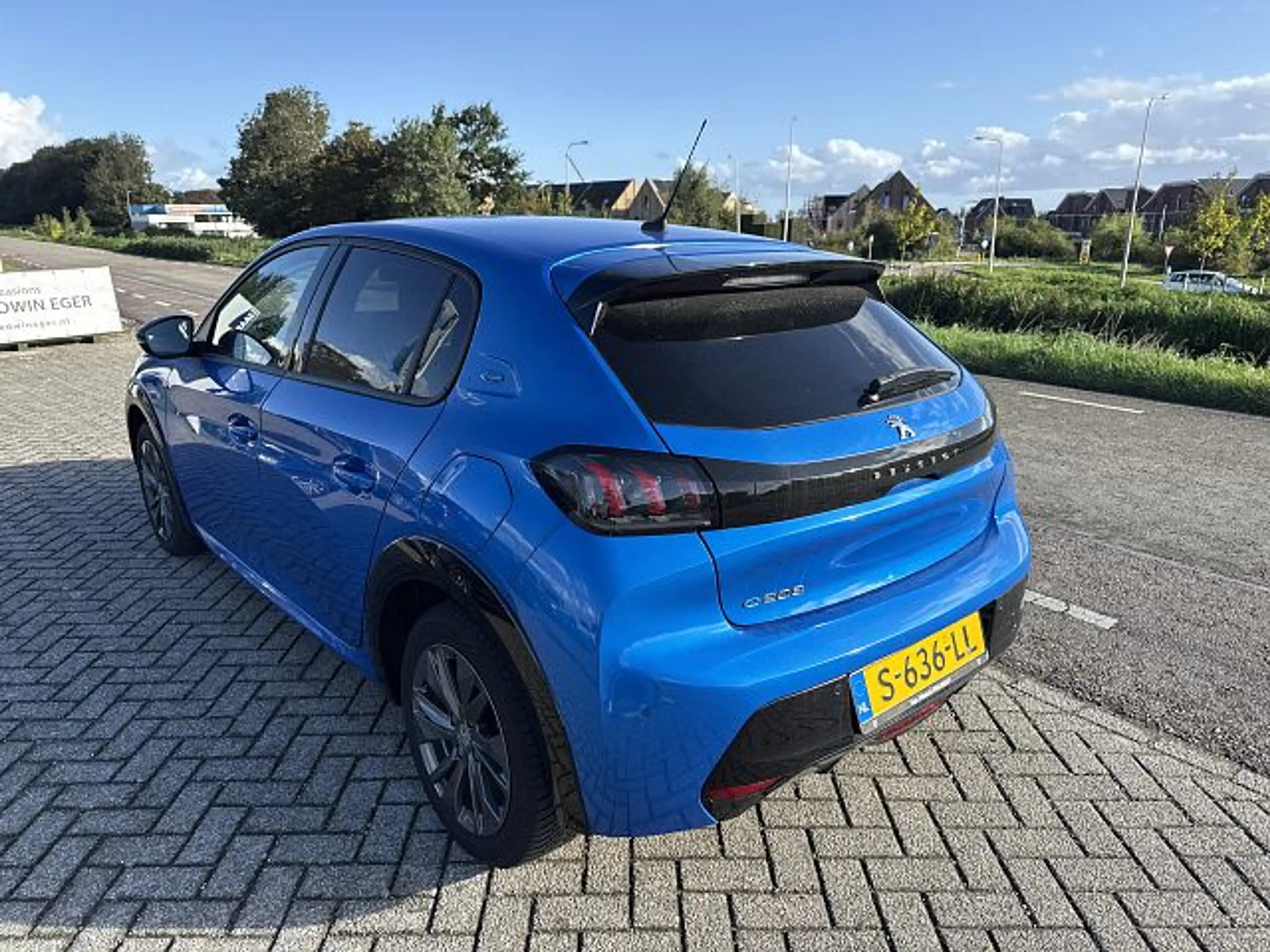 Peugeot e-208 EV Allure Pack 50 kWh Digitaal Dashboard | Leder/S — photo 17