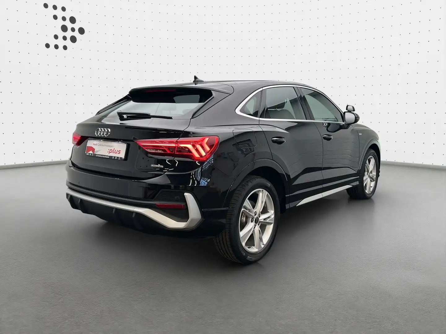 Audi Q3 35 TDI qu S line S tro*LED*Virtual* Schwarz - 2