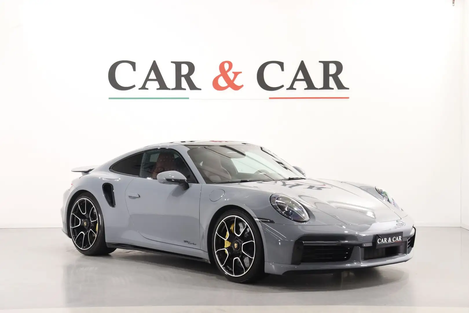 Porsche 911 992 Turbo S Coupé Grigio - 1
